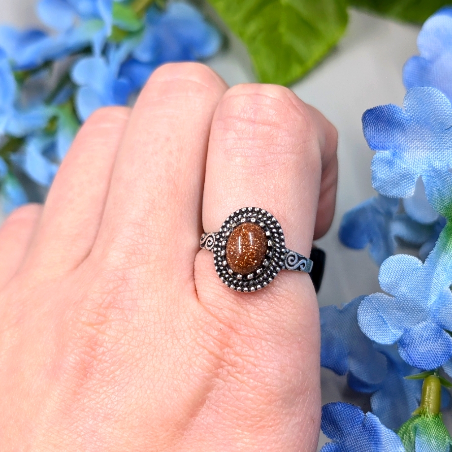 Gorgeous Genuine Sunstone Super Sparkly 925 Silver Plated Vintage Ring Size 9